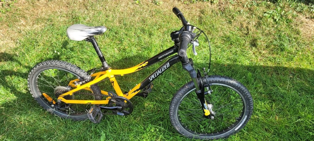Specialized Hotrock — vélo de montagne pour enfants/jeunes, Autres marques, Frein sur jante, Enlèvement, Utilisé