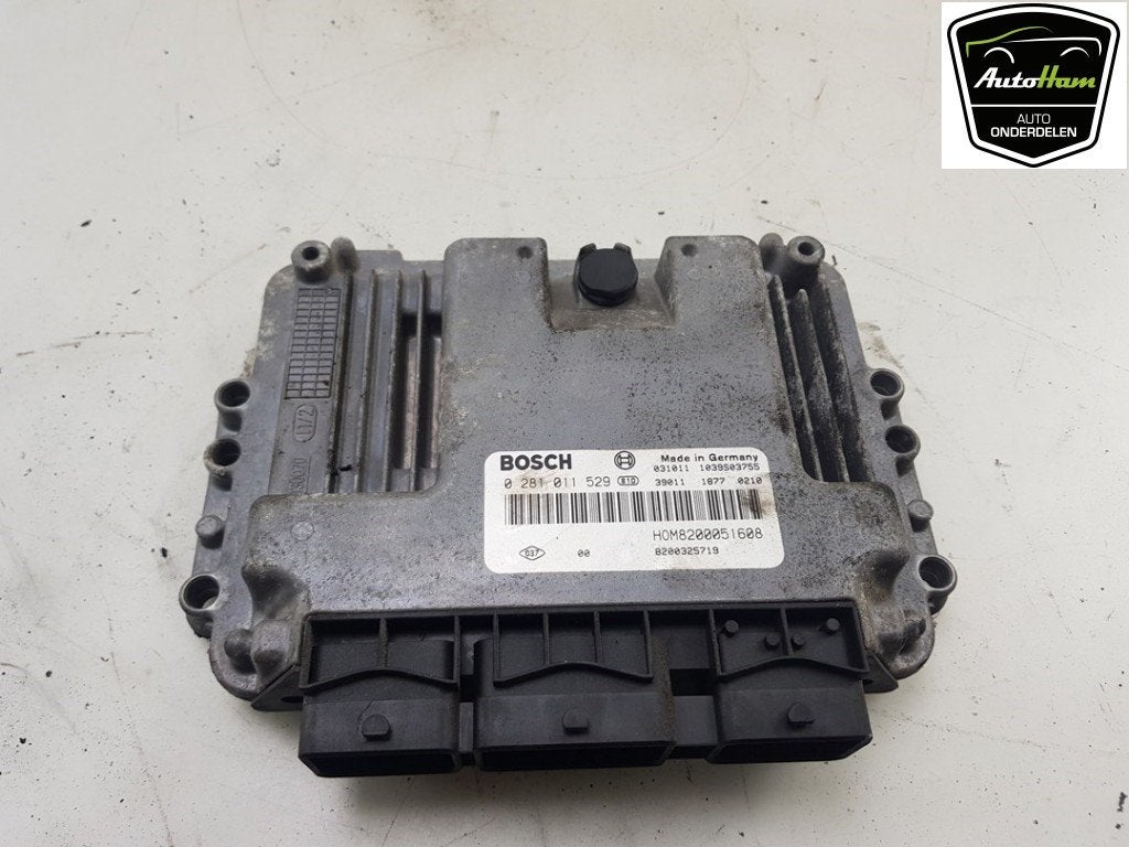 COMPUTER MOTOR Renault Trafic New (FL) (01-2001/06-2014), Auto-onderdelen, Robert Bosch AG, Gebruikt, Renault, Robert-Bosch-Allee 1
74232  Abstatt, DE