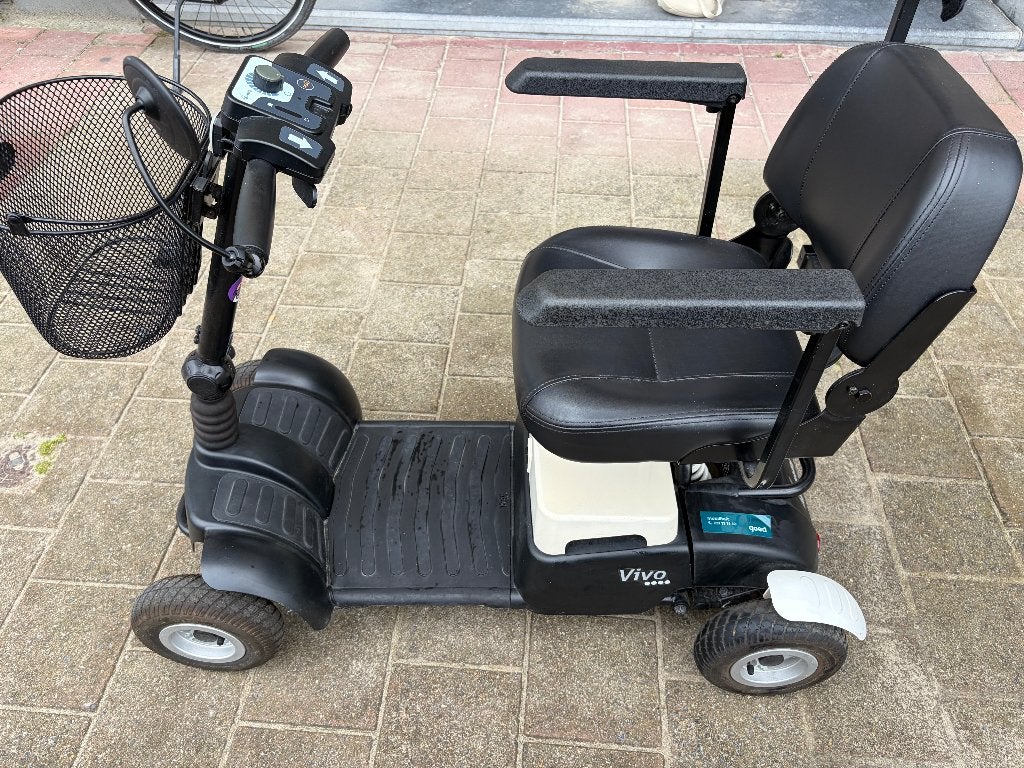 Scootmobiel Vivo, 10 km/u of minder, Zo goed als nieuw, 15 km of minder, Ophalen