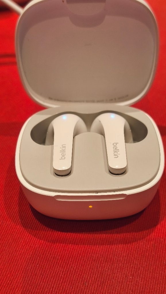 Draadloze oortjes Belkin SoundFrom, Ophalen, In gehoorgang (in-ear), Zo goed als nieuw, Wit