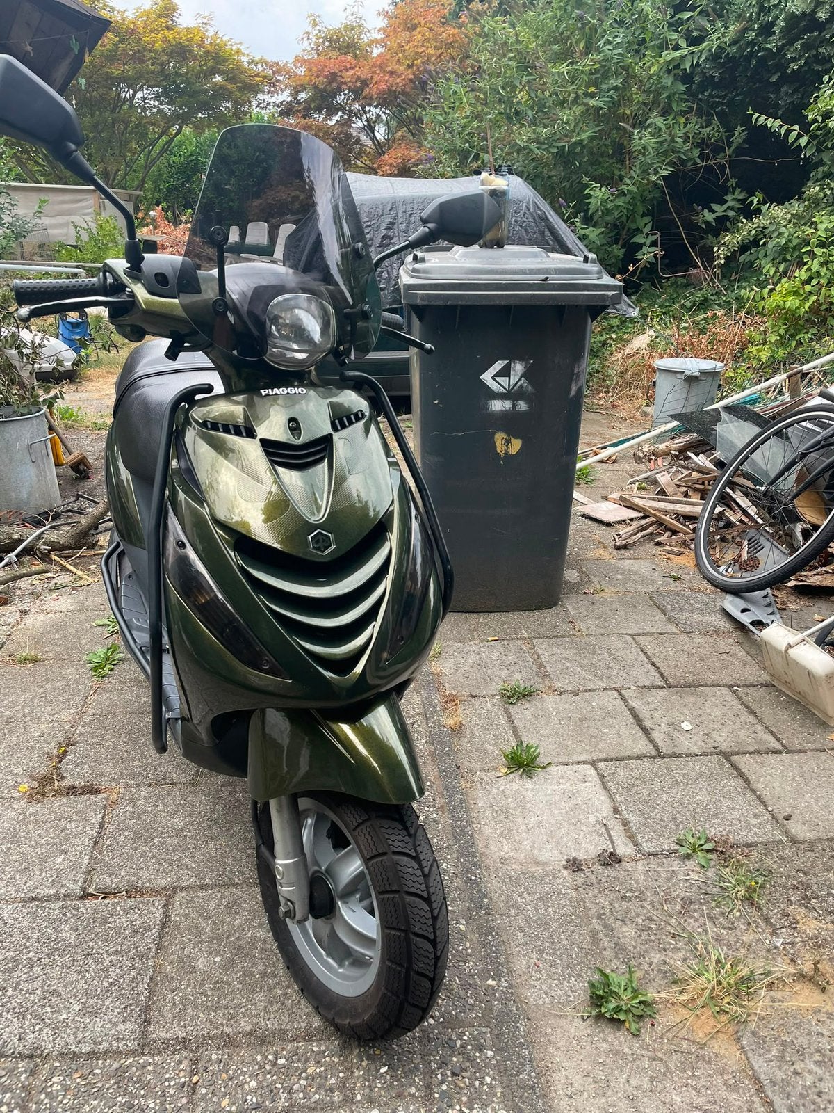 Piaggio zip 50cc 2takt /sp teller\, Fietsen en Brommers, Ophalen, Elektrisch