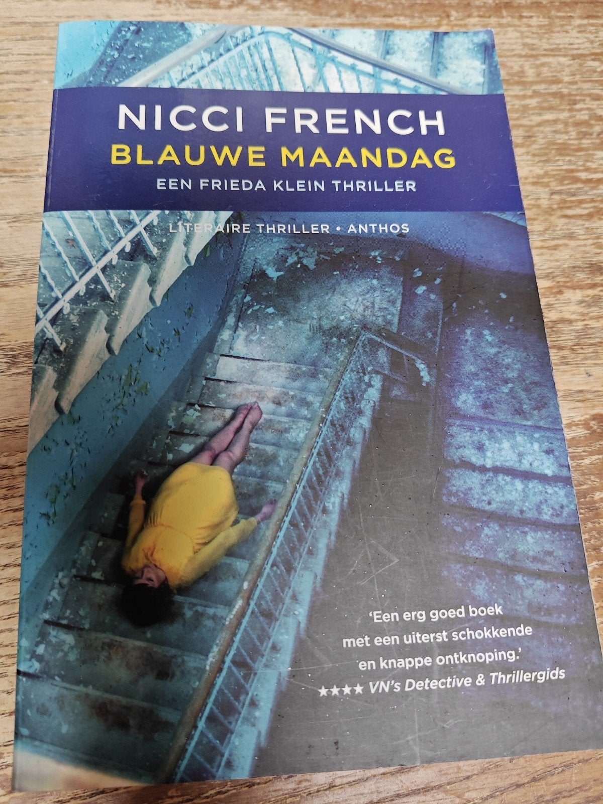 Nicci French - Blauwe maandag, Boeken, Ophalen, Nicci French