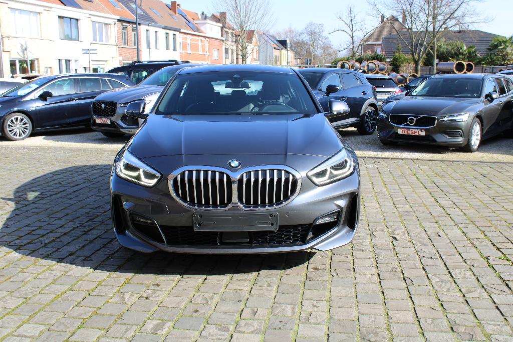 BMW 116i Automaat bwj 07/2021 M-PACK !!, Dealer onderhouden, 1 Reeks, 5 deurs, 3 cilinders
