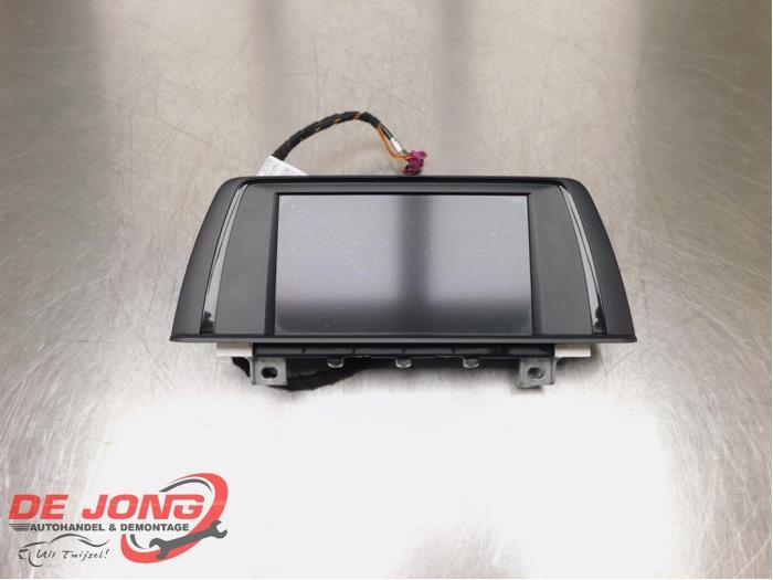 Display unité de contrôle multi media d'un BMW 1-Serie, Autos : Pièces & Accessoires, -, 3 mois de garantie, Utilisé, -