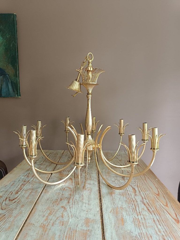 Antieke kroonluchter / chandelier in messing, 10 lichtpunten, Ophalen