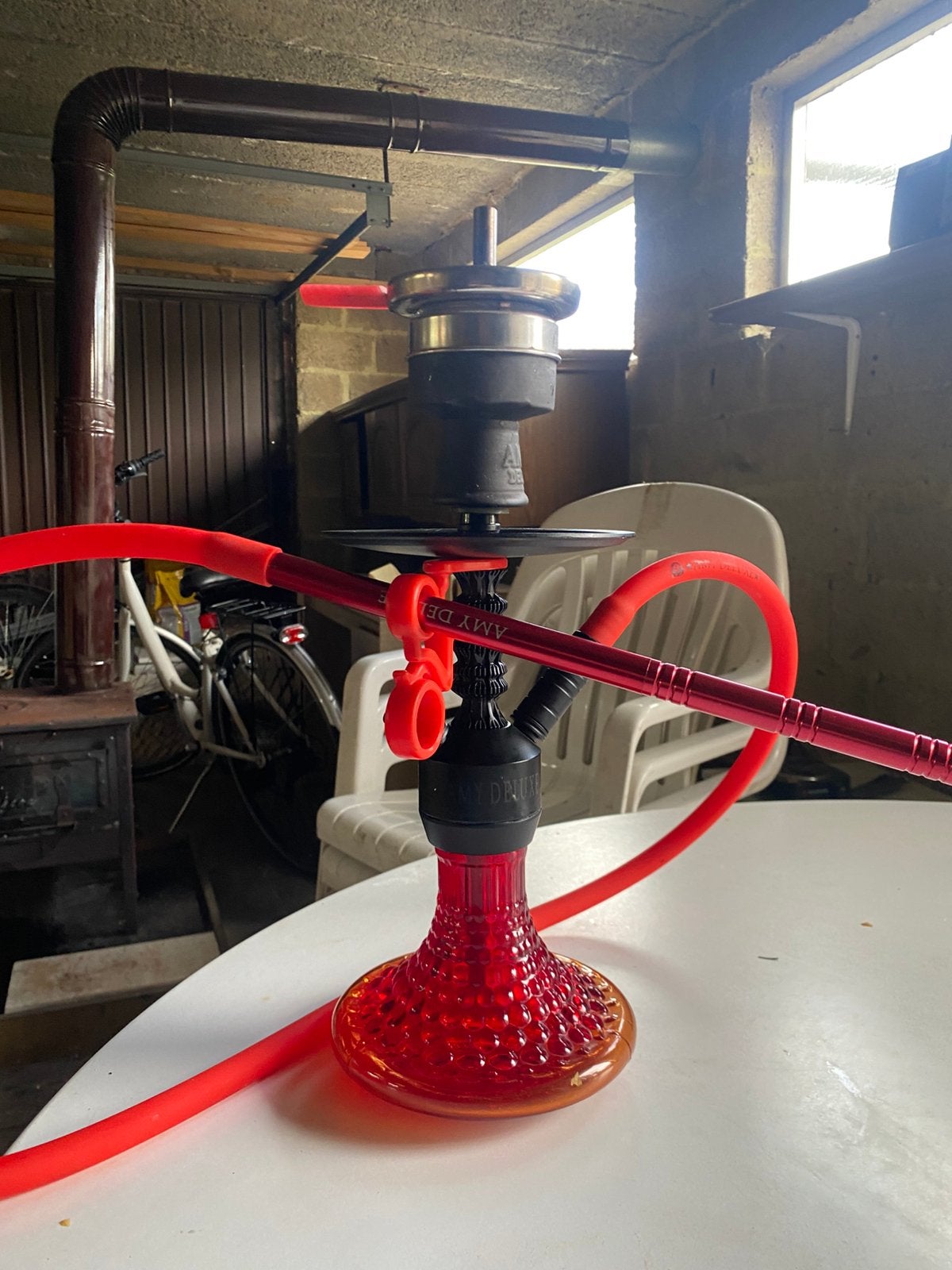 Hookah (Amy Delux), Enlèvement, Comme neuf, Narguilé