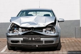 ACHAT TOUS TYPE DE VOITURE POUR CASSE OU PIECE, Autos, Particulier, Achat, Série 3