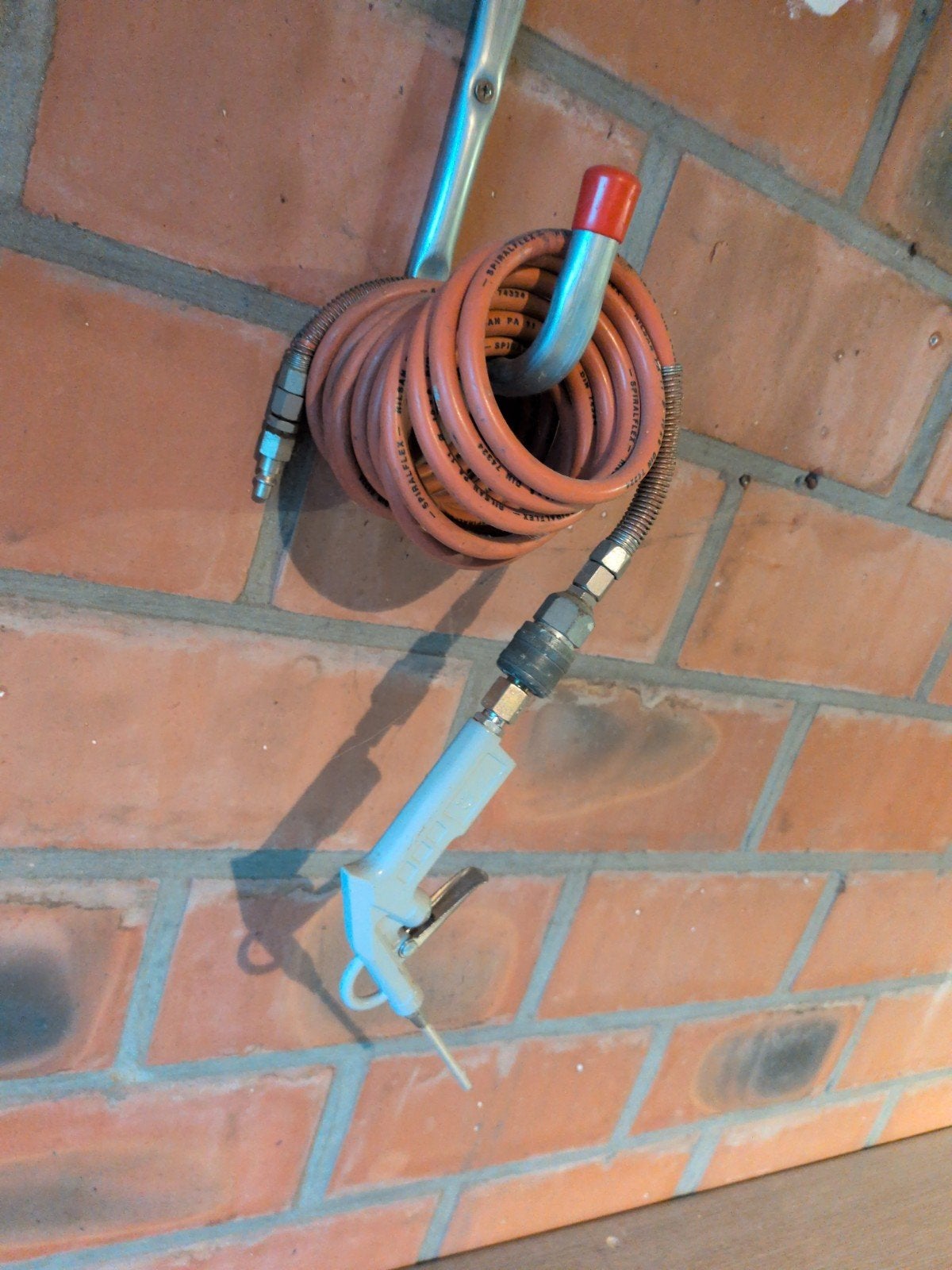 Drukslang +-3 meter & pistool, Bricolage & Construction, Compresseurs, Enlèvement