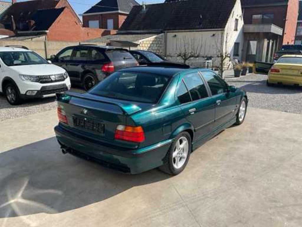 BMW 318 IS Procar Oldtimer, foto 4