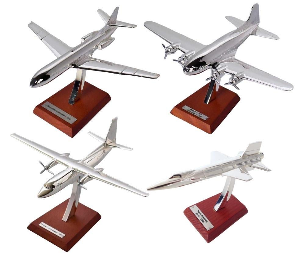 Lot 4 avions Editions Atlas "Silver Classic" plaqués argent, Verzenden, Nieuw, 1:144 tot 1:200, Vliegtuig