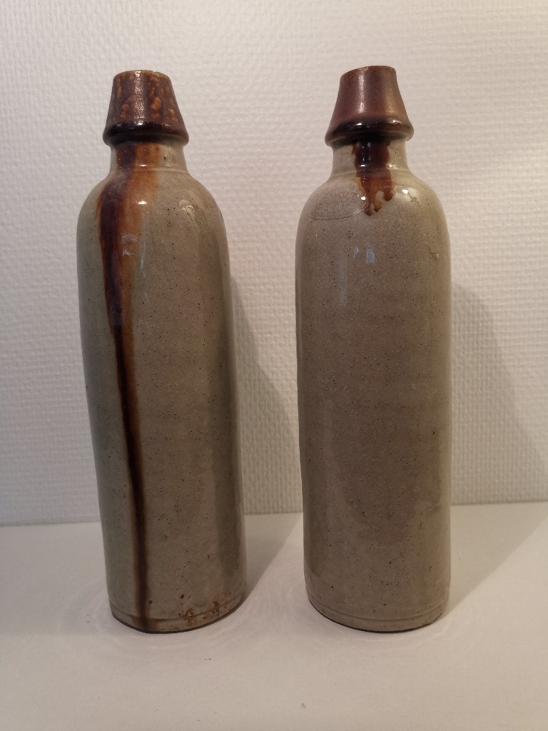 2 prachtige antieke Franse flessen zoutgeglazuurd steengoed, Antiek en Kunst, Ophalen of Verzenden