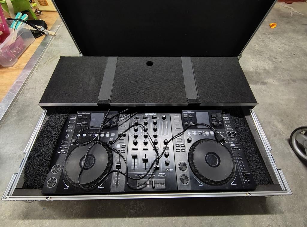 Gemini CDMP-7000 DJ controller met CD+USB, Musique & Instruments, DJ sets & Platines, Enlèvement