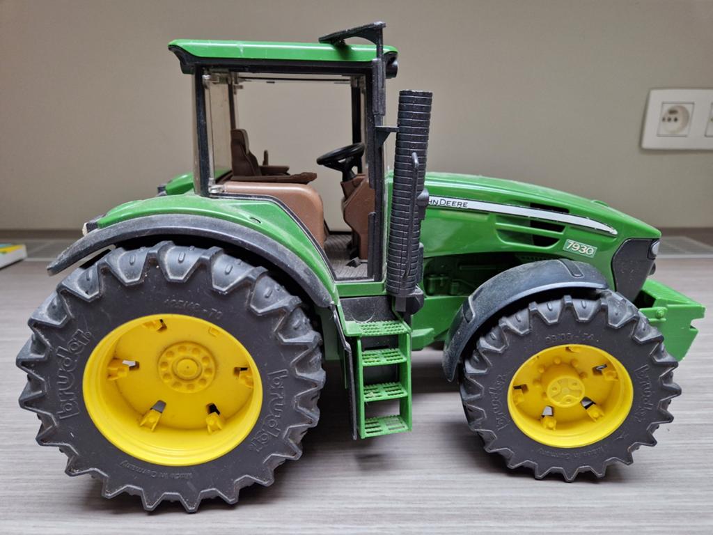 Tractor Bruder, Ophalen