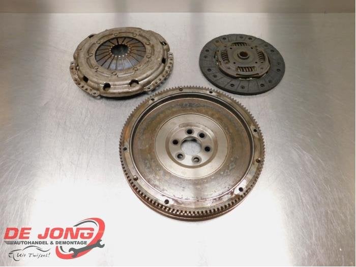 Volant moteur d'un Seat Leon, -, 3 mois de garantie, Utilisé, -