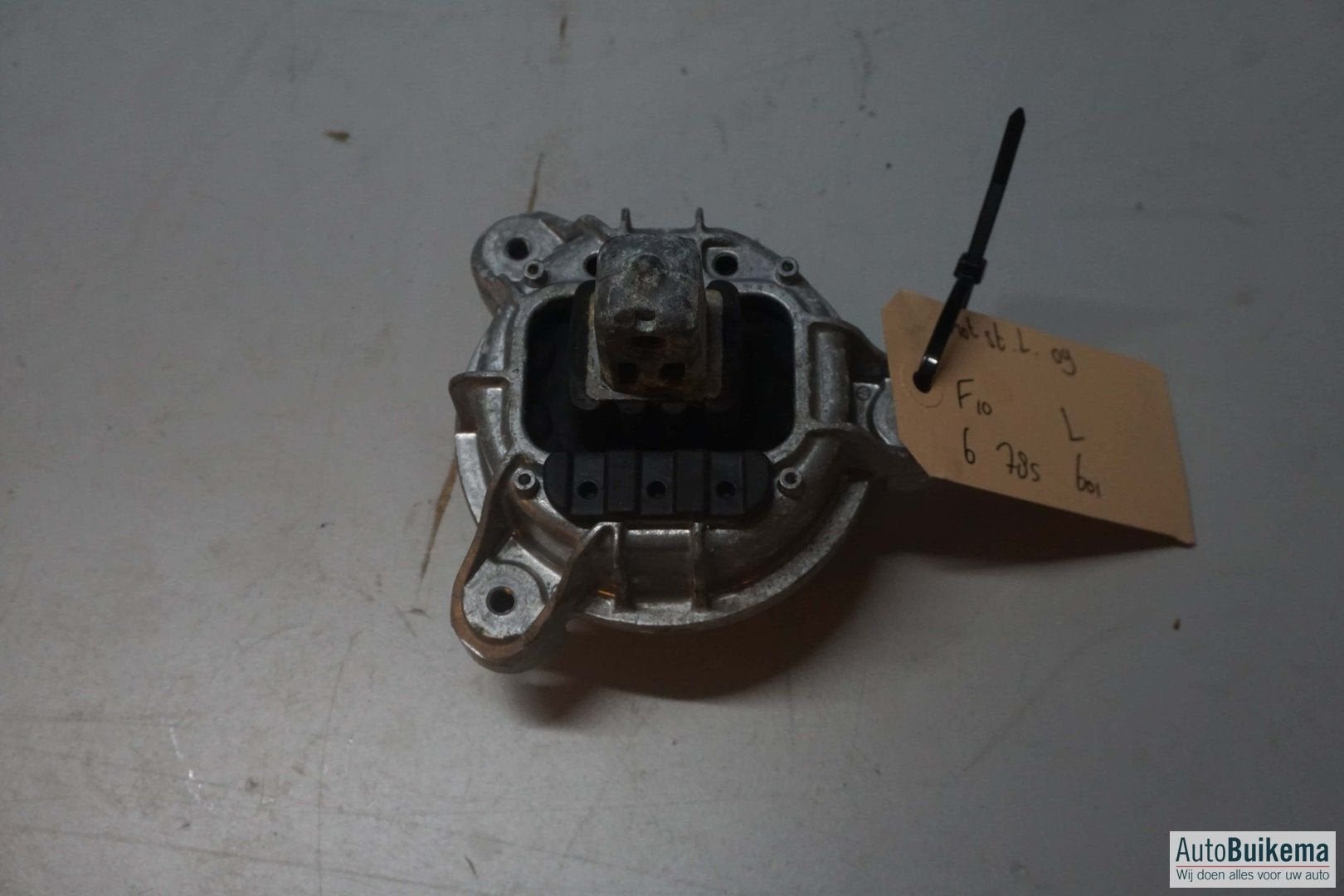Origineel Bmw 5 Serie F10 motorsteun links, -, Utilisé, -, Enlèvement ou Envoi