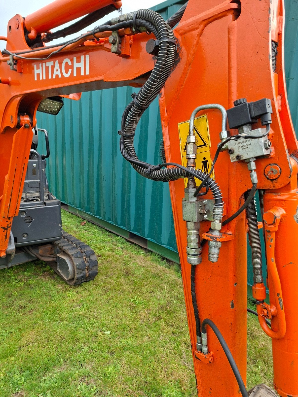 Hitachi zaxis 17U minigraver, Enlèvement, Grue