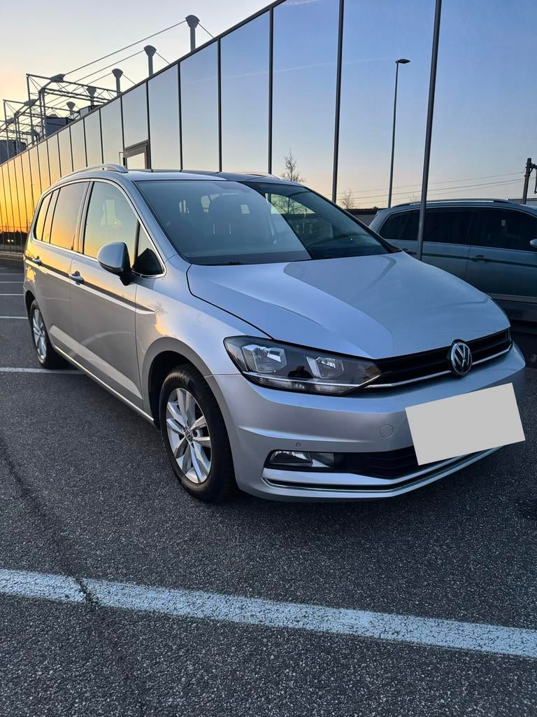 Volkswagen Touran 2016 1.4 tsi 1jaar garantie 7 zitpanodak, Autos, Volkswagen, Cuir, Argent ou Gris, Achat, Euro 6
