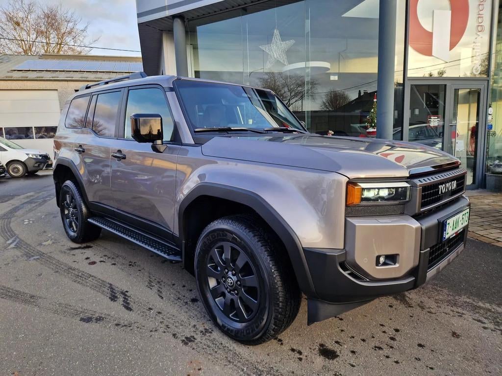 Toyota Land Cruiser Prestige (bj 2025, automaat), Automaat, Gebruikt, 4 cilinders, Leder