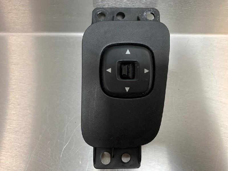 COMMUTATEUR RÉTROVISEURS Mazda MPV (LW19 / 69), Utilisé, Mazda