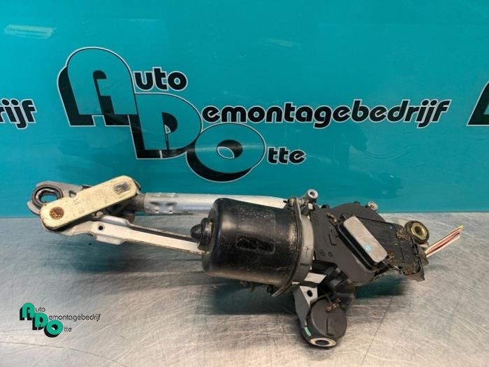 Moteur + mécanique essuie-glace d'un Peugeot 107 (107 05-), -, 3 mois de garantie, Utilisé, -