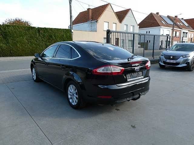 Ford Mondeo 5d 1.6 TDCi 115pk Titanium Luxe Leder Trekhaak, Auto's, Euro 5, Mondeo, Zwart, Bedrijf