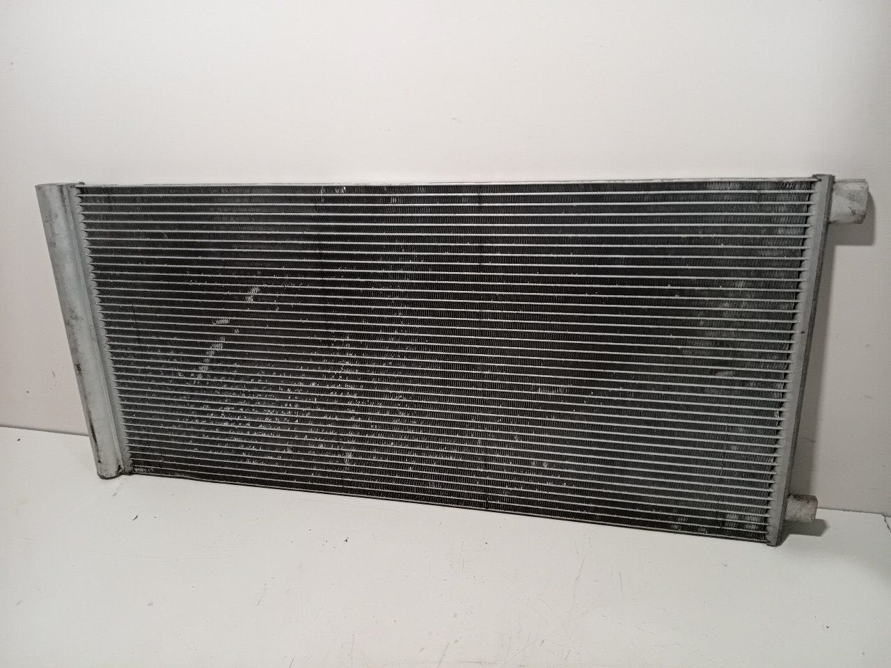 Airco condensor Renault Trafic, Onderdelen@venauto.nl, Van der Ven Autorecycling B.V., Gebruikt, Ettenseweg 76, 4706 PB Roosendaal, The Netherlands