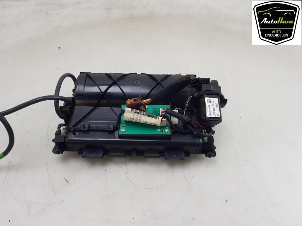 MULTI MEDIA COMPUTER Peugeot 5008 I (0A / 0E), Gebruikt, Peugeot