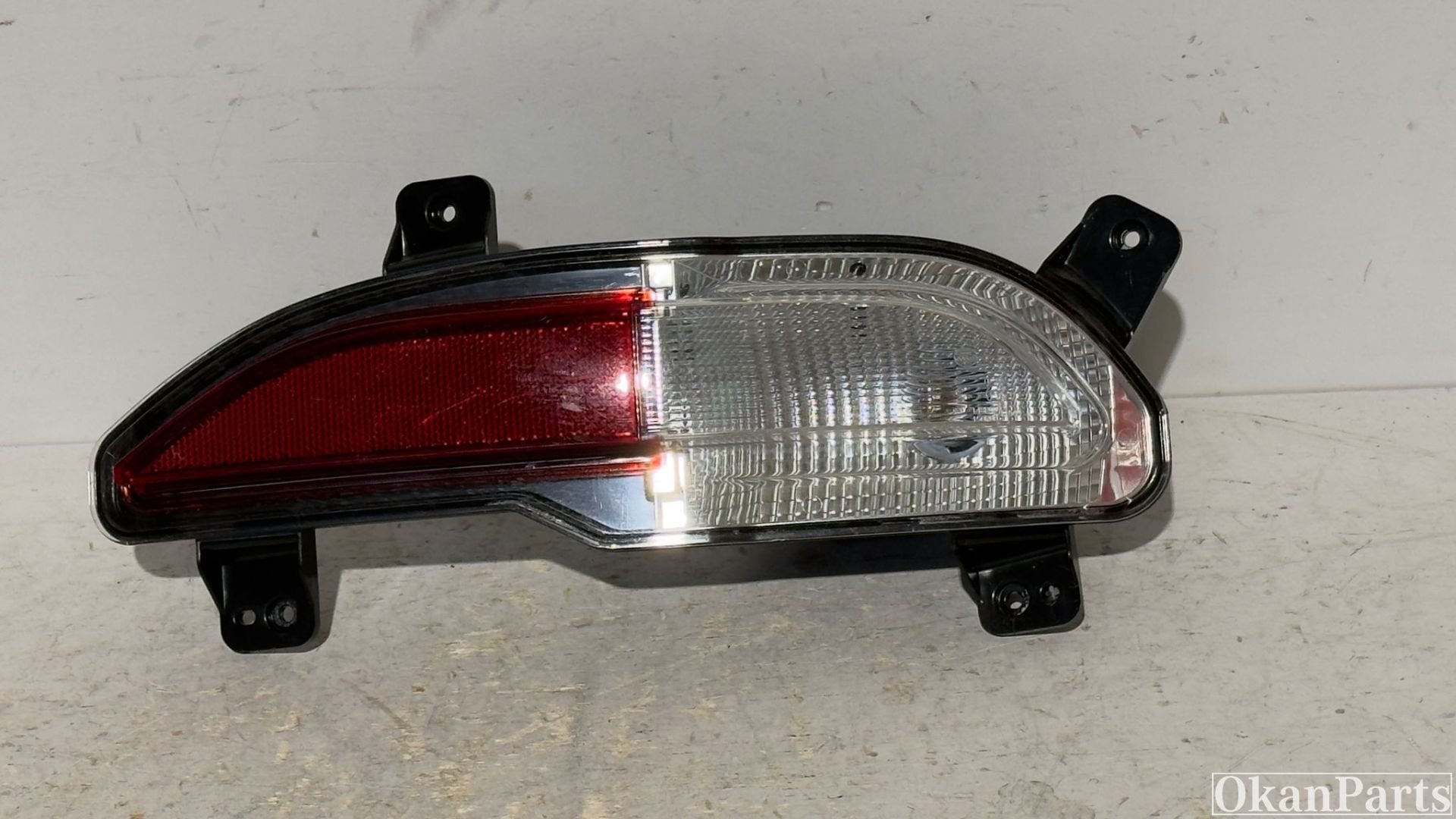 Feu arri re droit Dongfeng Box Nammi 01, Fabrikant BV, Utilisé, Info@fabrikant.eu, Fabrikantstraat 1
1000 AA  Amsterdam, NL