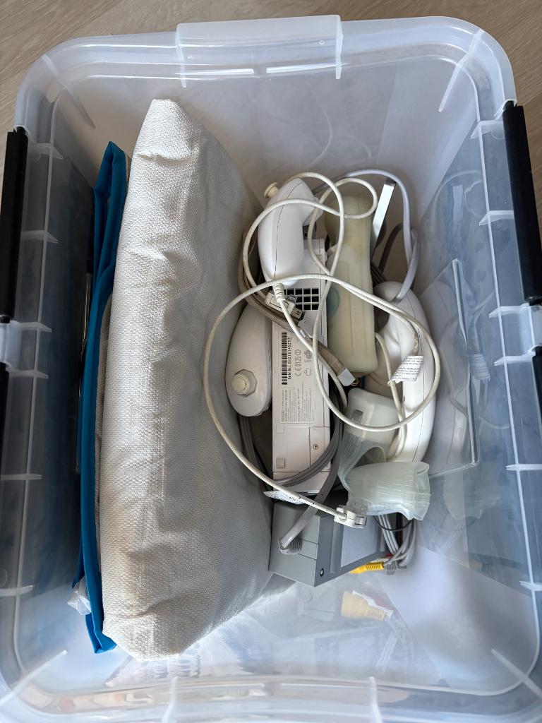 Wii console + spelletjes, Games en Spelcomputers, Games | Nintendo Wii, Ophalen, Gebruikt, Overige genres