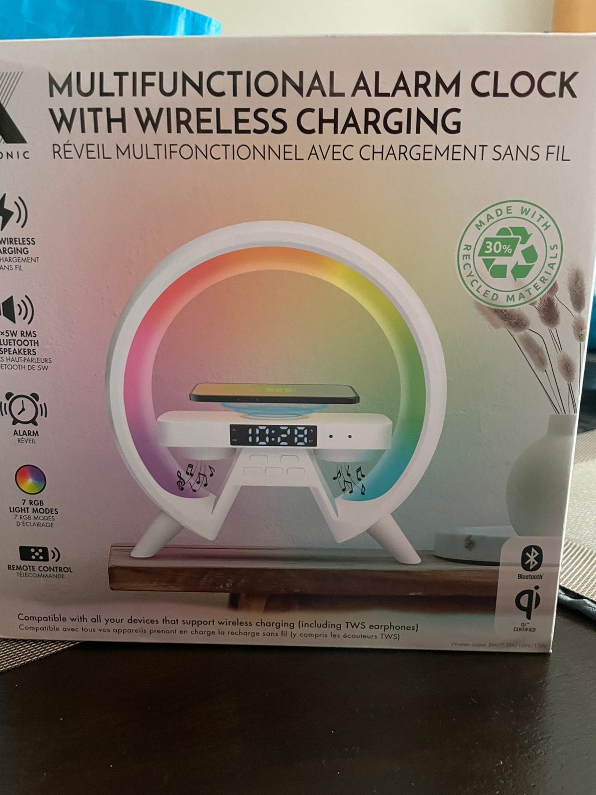 Led radiowekker, Elektronische apparatuur, Ophalen, Zo goed als nieuw