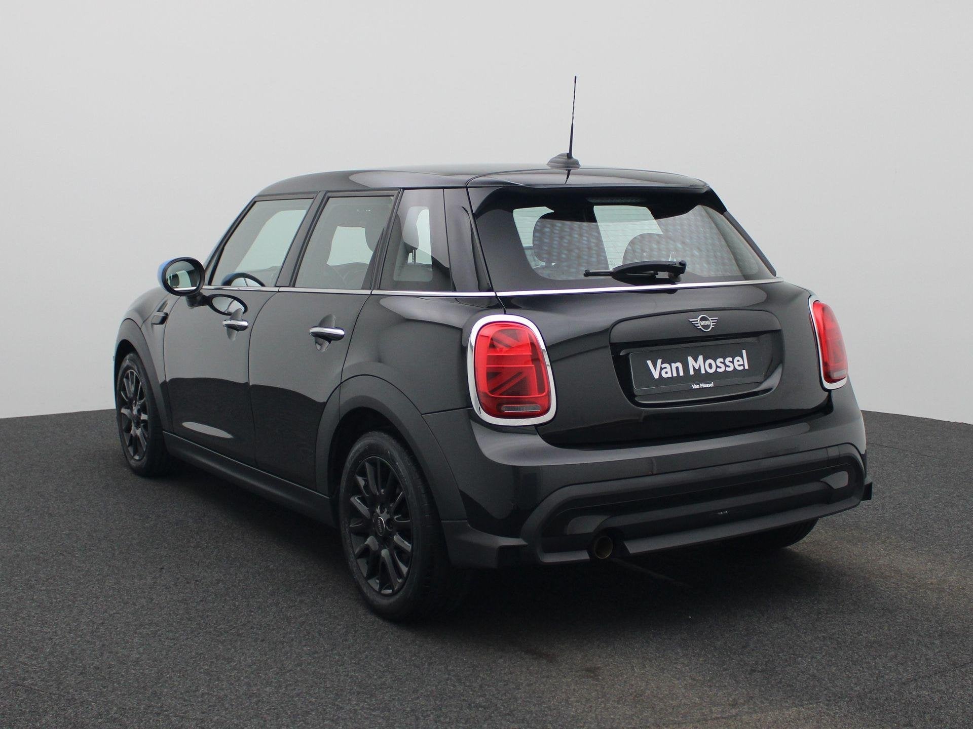 MINI Mini 5 door One, Autos, Mini, 75 kW, Achat, Boîte manuelle, Noir