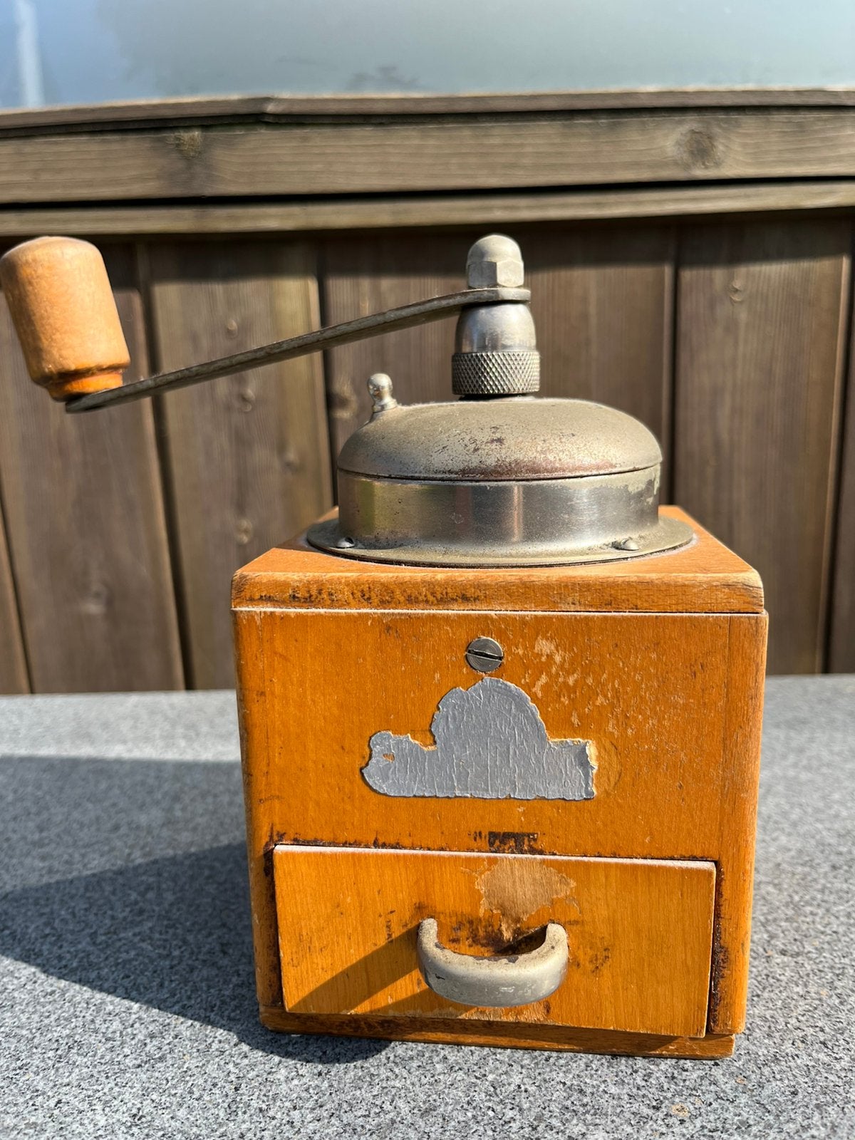 Vintage houten koffiemolen uit de jaren ‘50, Ophalen