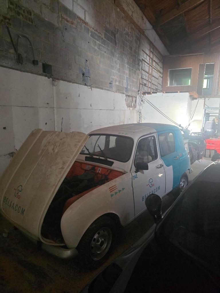 RENAULT 4L BELGACOM, Autos, Achat, Boîte manuelle, 5 portes, Particulier