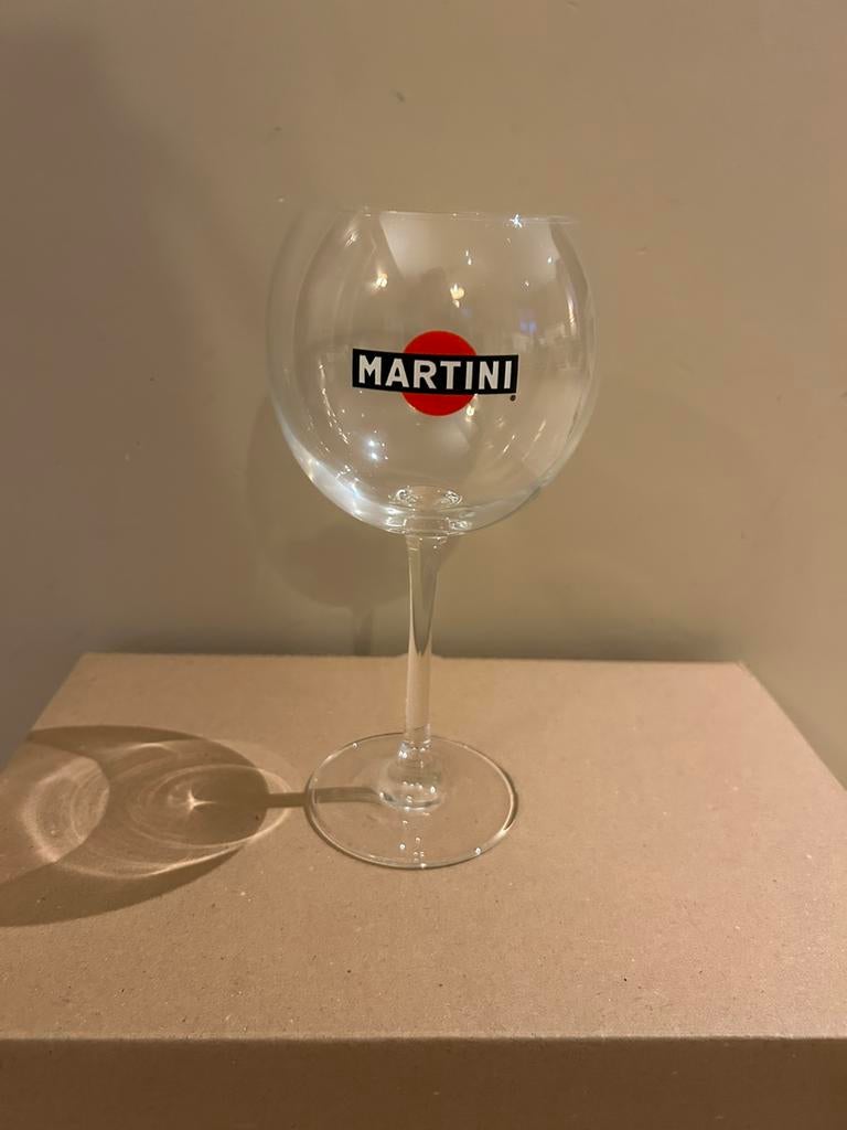 Martini glazen op voet  Nieuw  Verzenden mogelijk, Ophalen of Verzenden, Nieuw