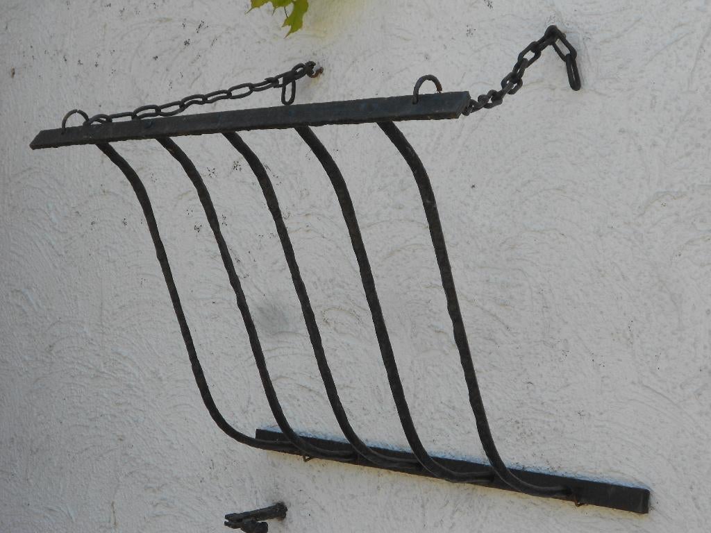 Ancien ratelier fer forgé avec chaînes.(fleurs,jardinière) F, Enlèvement