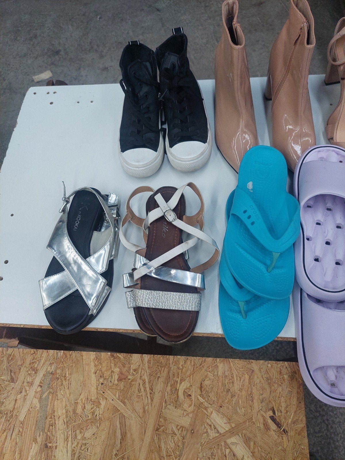 lot de 48 paires de chaussures, Enlèvement, Utilisé