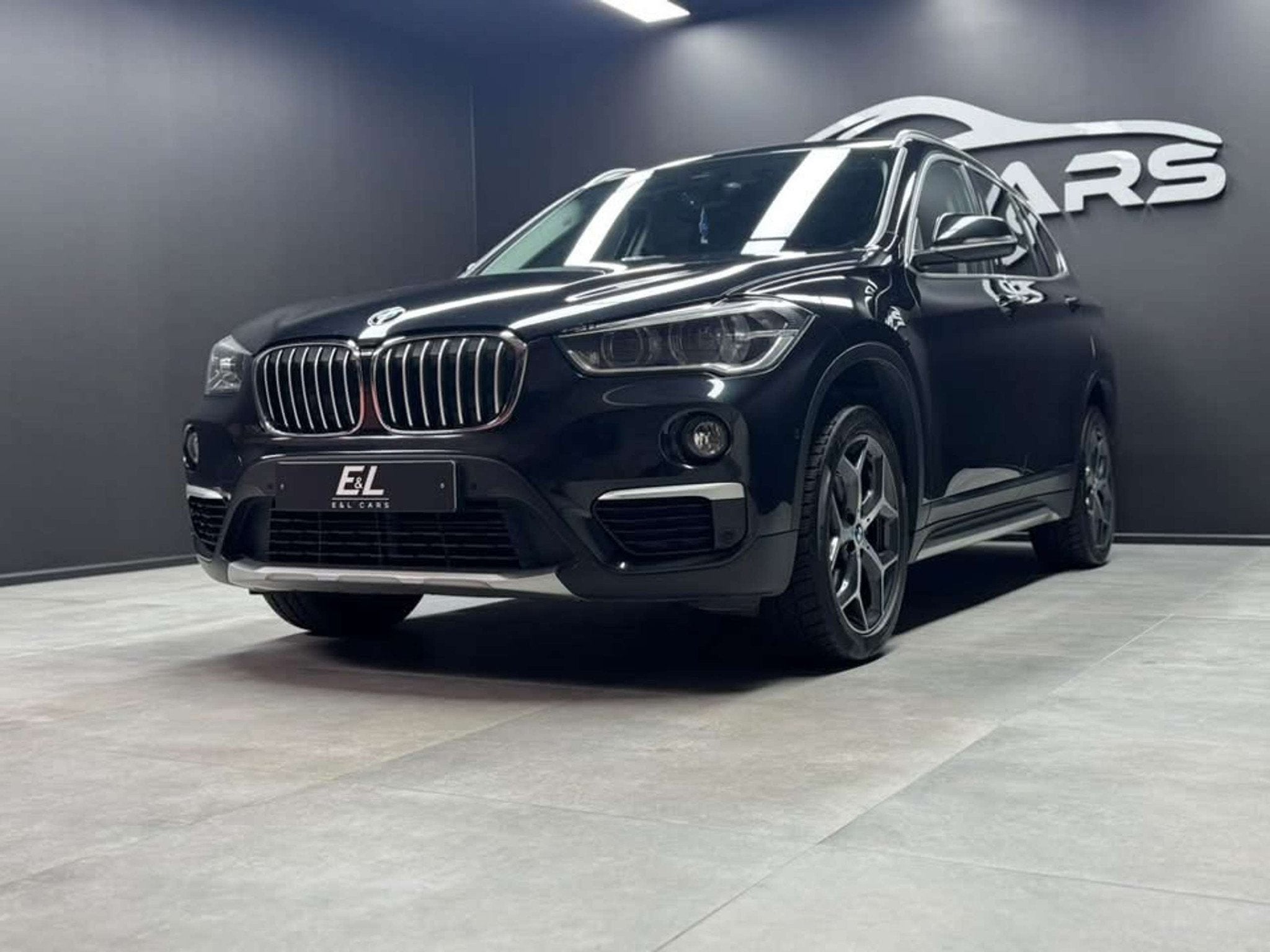 BMW X1 X1 2.0 dAS sDrive18 *12 mois de garantie*, X1, Achat, Entreprise, Noir