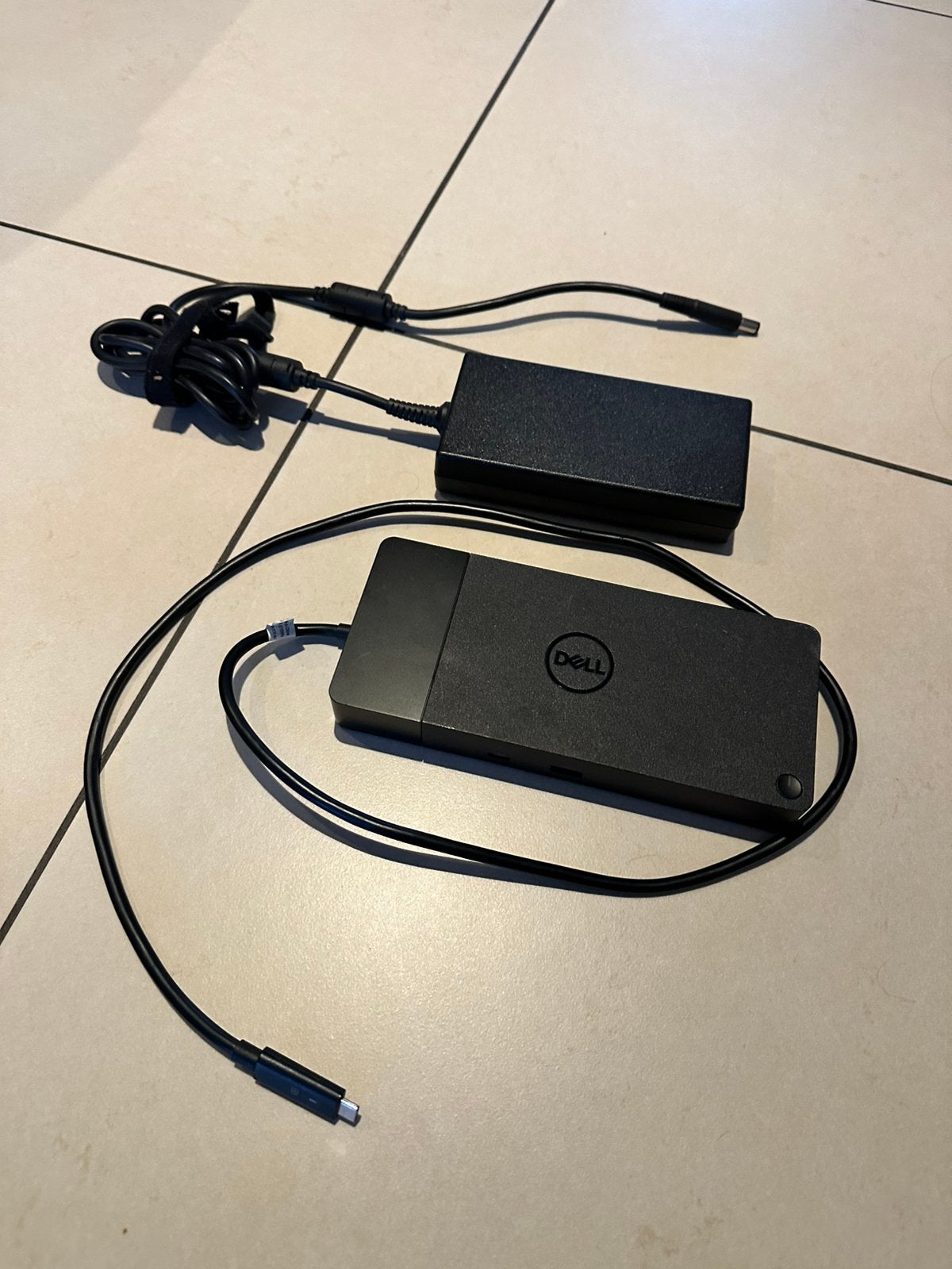 Dell docking station WD19S, Computers en Software, Ophalen of Verzenden, Zo goed als nieuw, Docking station