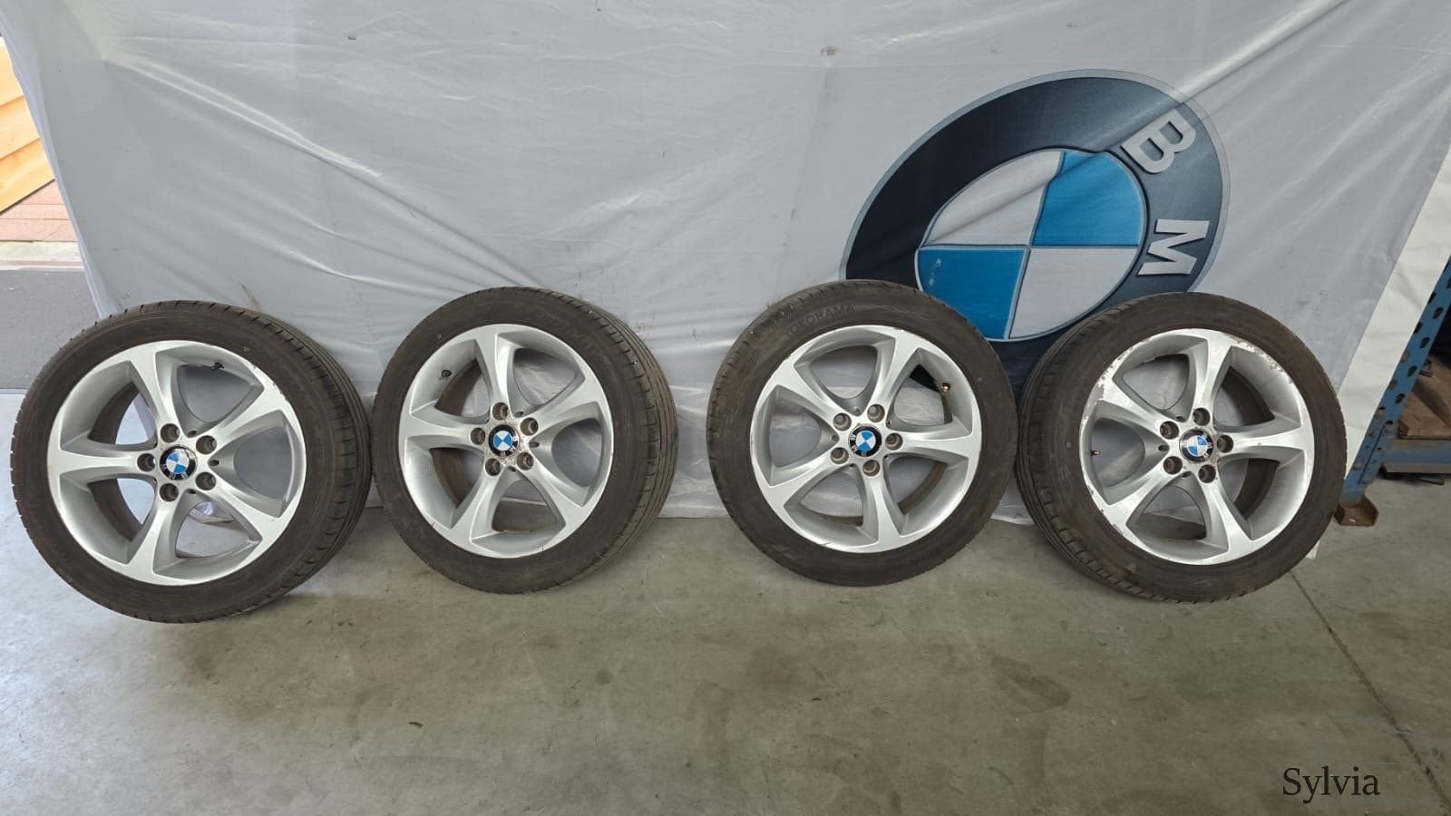 Set velgen style 256 17 inch BMW 1 serie E81 E82 E87 E88 361, Autos : Pièces & Accessoires, Pneus & Jantes, Pneus et Jantes, Véhicule de tourisme