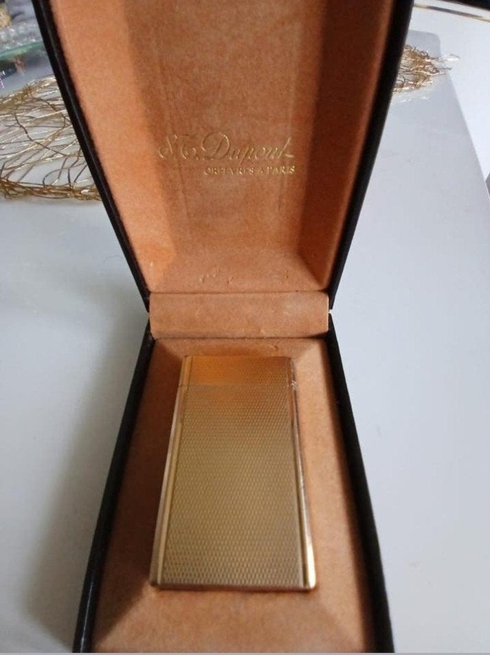 Vintage S.T. Dupont Goudkleurige Aansteker met Originele Doo, Antiek en Kunst, Ophalen