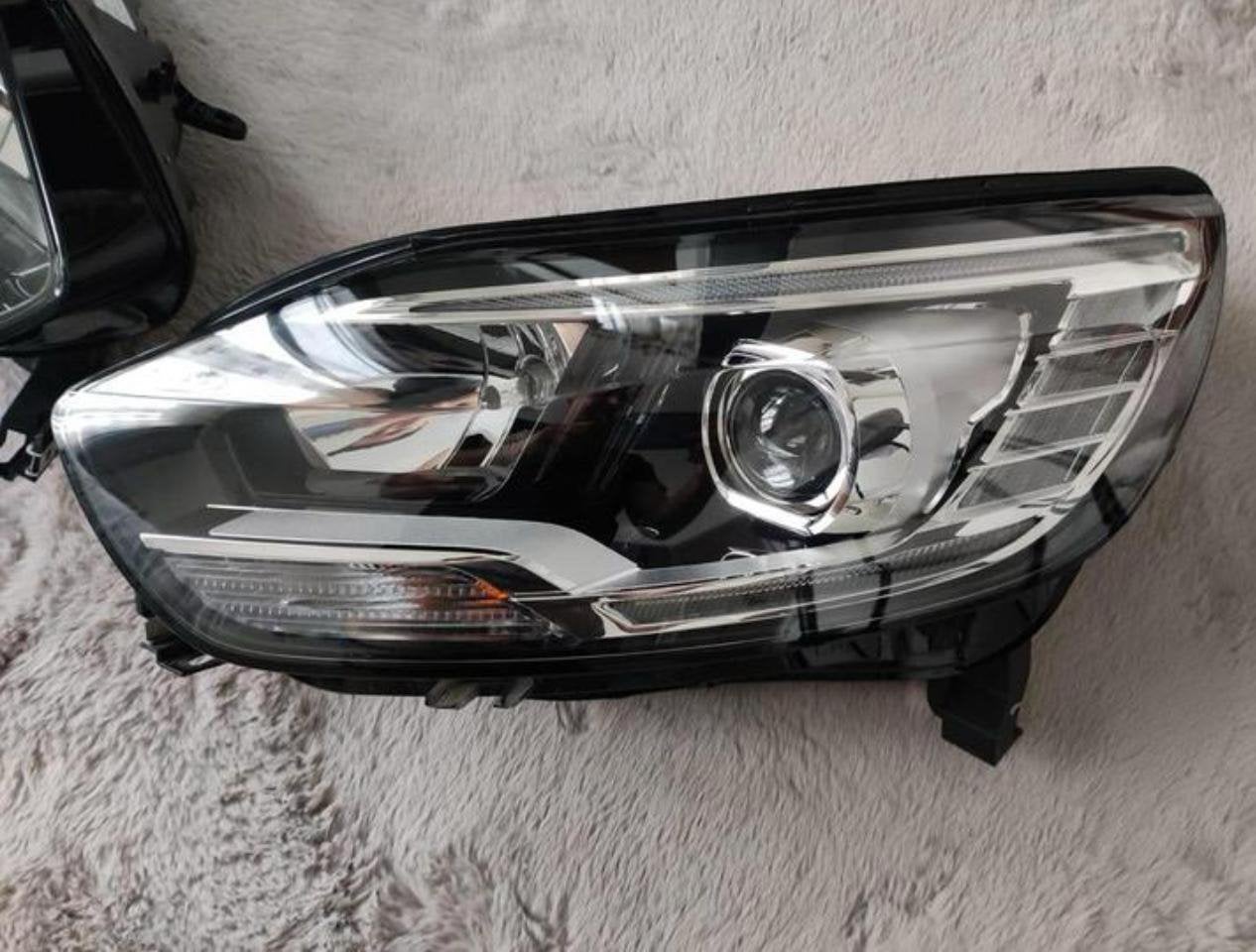 Linker koplamp Renault Scénic (2018/2019), Ophalen, Renault
