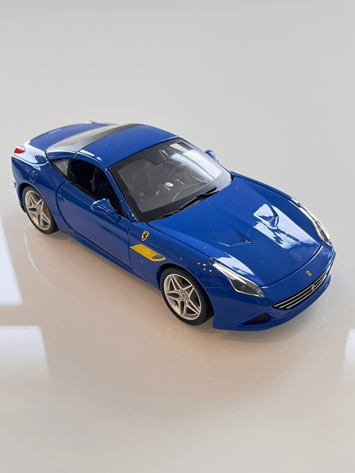Ferrari California T - 1/24, Ophalen of Verzenden, Zo goed als nieuw