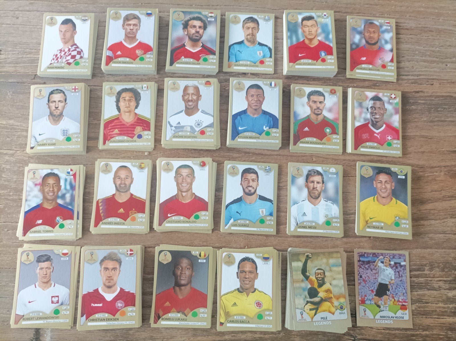 Panini Coupe du Monde de la FIFA, Russie 2018, série complèt, Enlèvement ou Envoi