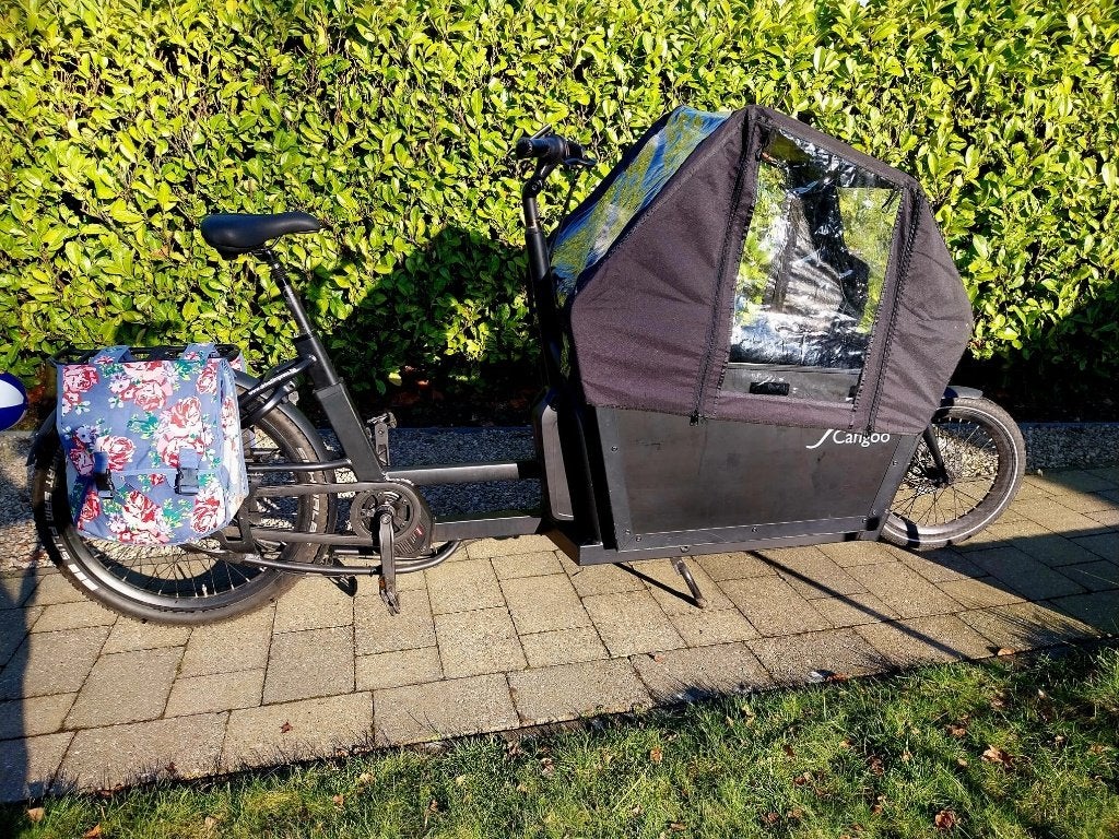 Tweewieler bakfiest met regenhuif (cangoo buzz), 4 kinderen of meer, Gebruikt, Huif, Schijfrem