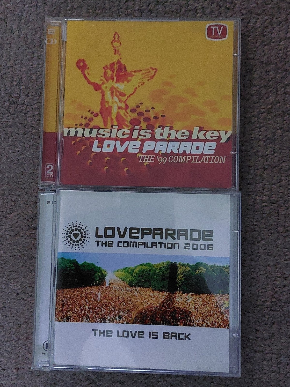 LOVE PARADE 1999 + 2006, Cd's en Dvd's, Cd's | Dance en House, Verzenden, Zo goed als nieuw