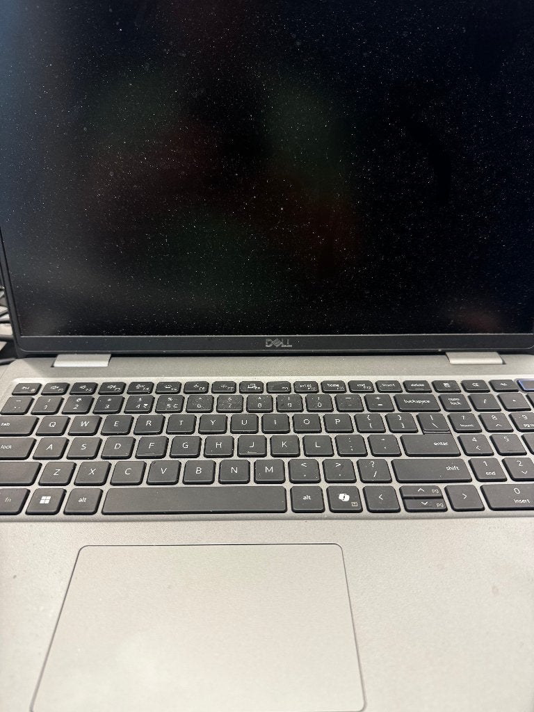 Precision 3591 - U7 165H - 32GB - 2TB - RTX1000 - QWERTY, Computers en Software, Met videokaart, Ophalen of Verzenden, Zo goed als nieuw