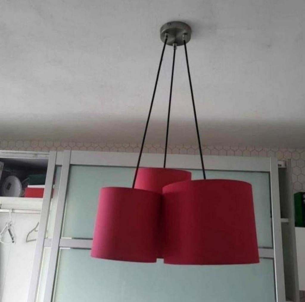Mooie fushia roze hanglamp, Ophalen