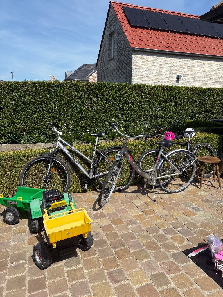 Vélos et tracteurs divers, Enlèvement, Utilisé