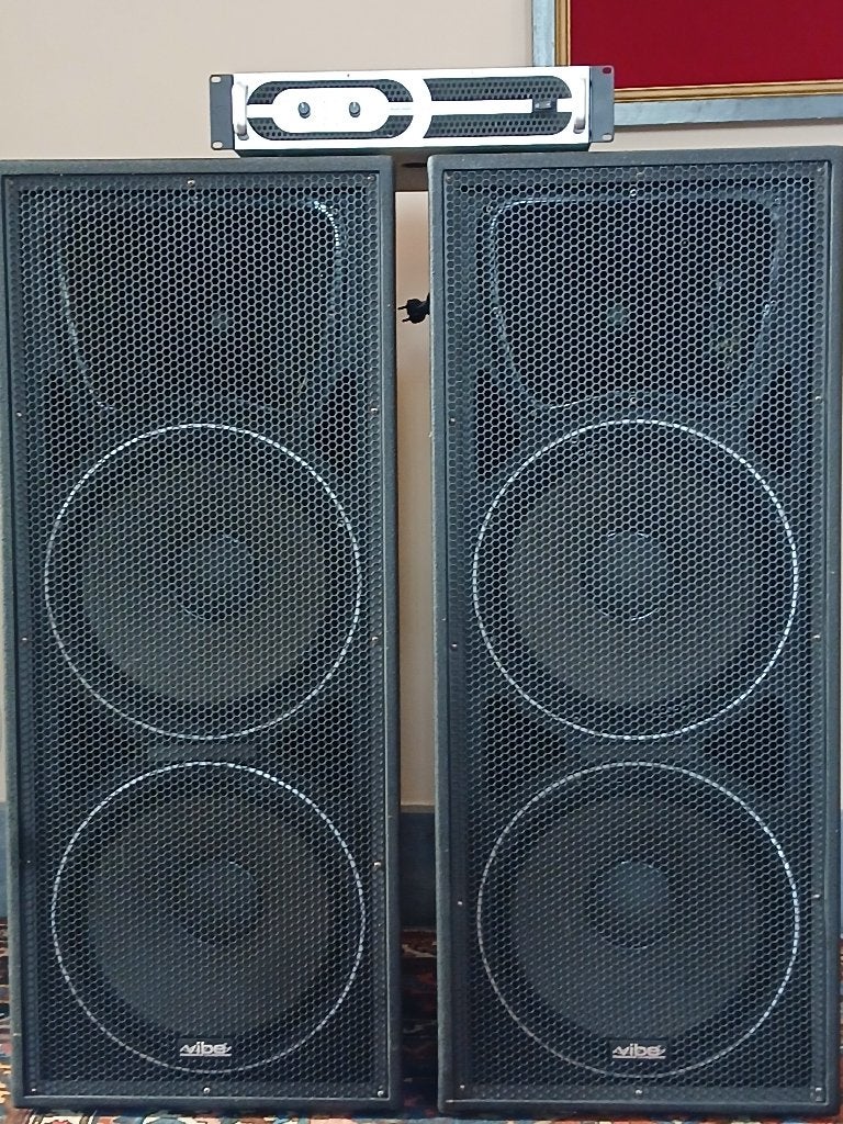 zware boxen met eindversterker, JBL, Speakerset, Zo goed als nieuw, Ophalen