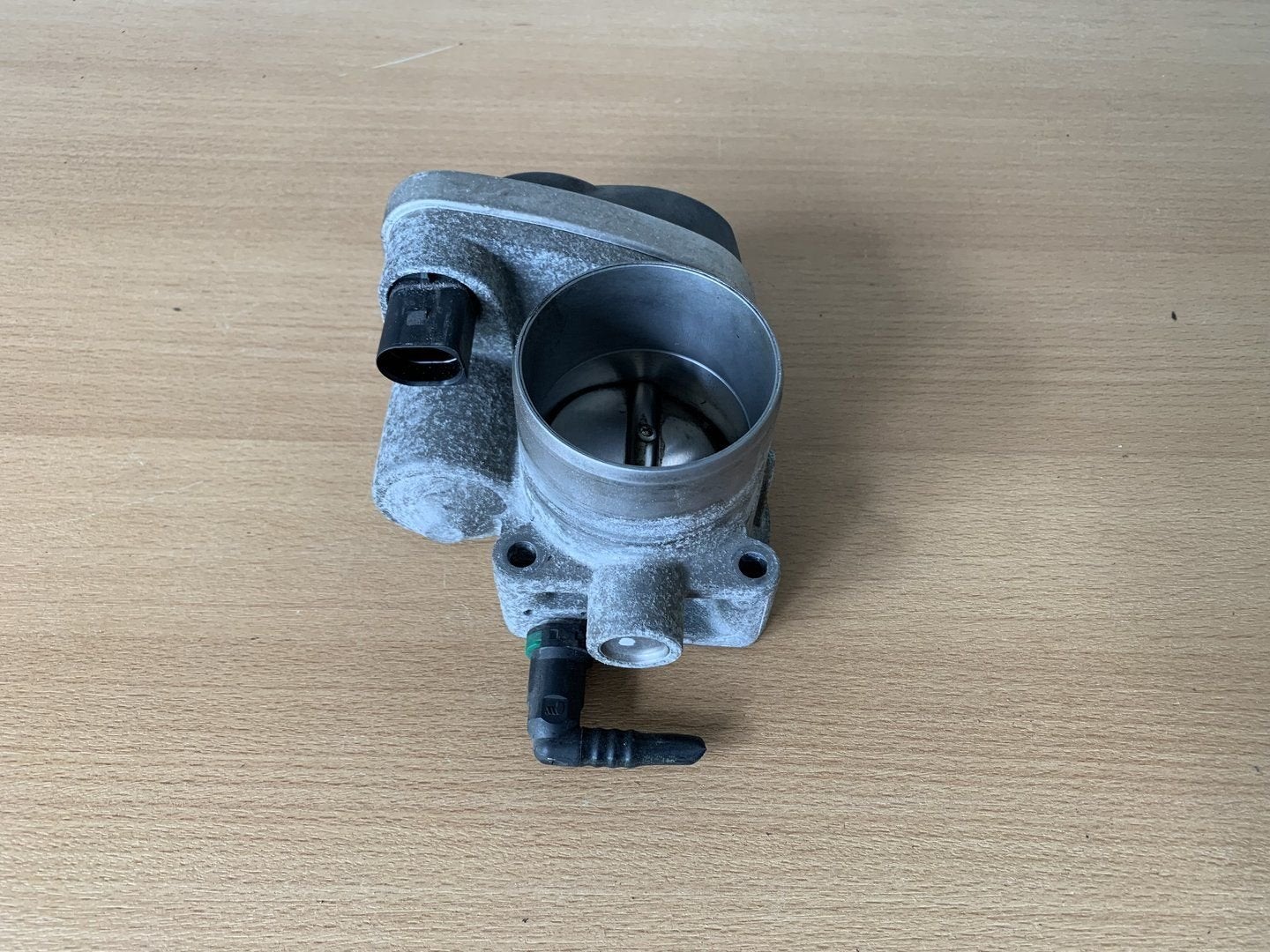 gasklephuis renault 1.4 / 1.6 / 2.0 8200190230 8200171134B, Renault, -, Utilisé, -
